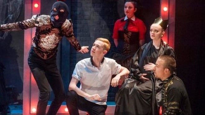 Announcement badly she's paused